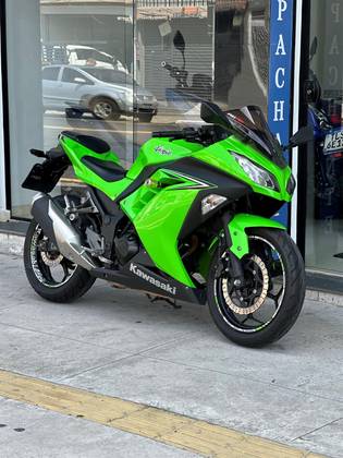 KAWASAKI NINJA 300 